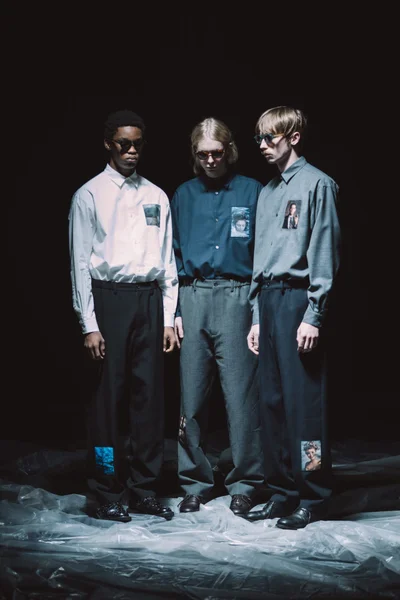 Look 4